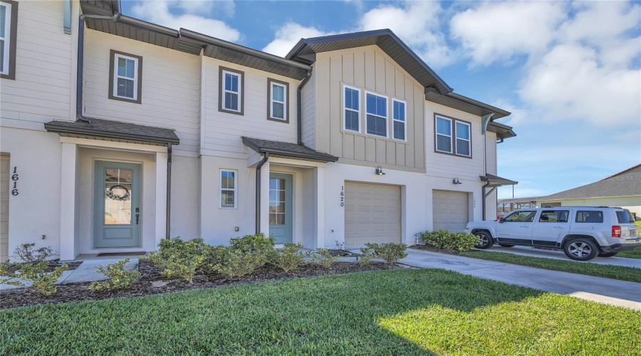 Davenport, Florida 33896, 3 Bedrooms Bedrooms, ,2 Bathroomsbathrooms,Residential,For Sale,Pelican,Mfro6282263