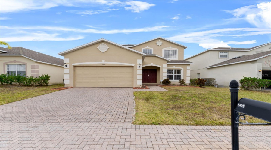 Davenport, Florida 33897, 5 Bedrooms Bedrooms, ,3 Bathroomsbathrooms,Residential,For Sale,Lancaster,Mfrs5118149