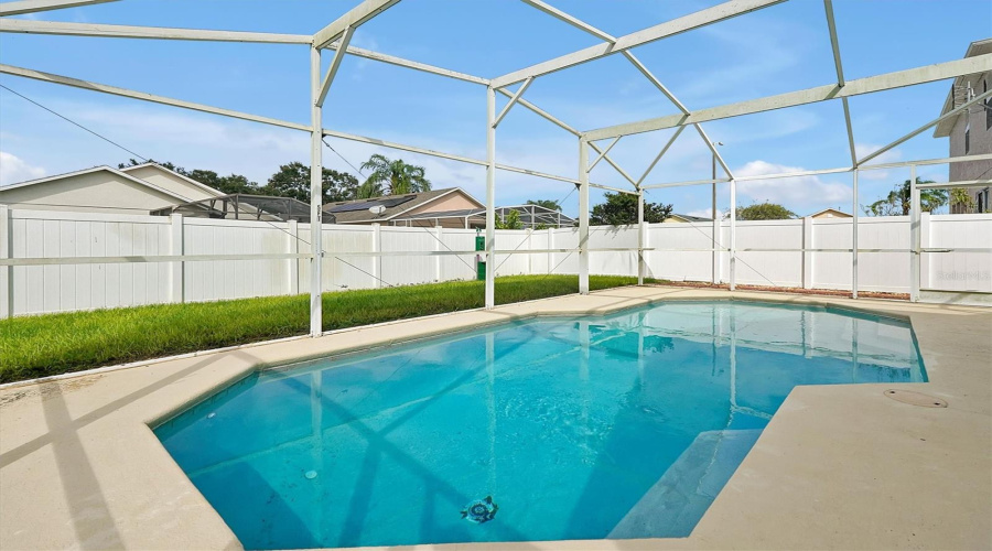 Davenport, Florida 33897, 3 Bedrooms Bedrooms, ,2 Bathroomsbathrooms,Residential,For Sale,Sonja,Mfro6282481