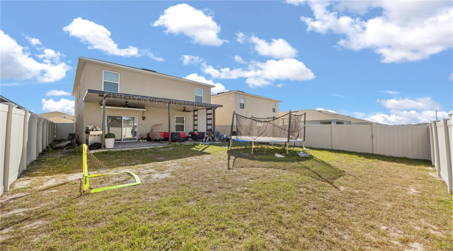 Davenport, Florida 33837, 5 Bedrooms Bedrooms, ,3 Bathroomsbathrooms,Residential,For Sale,Berry,Mfrs5120413