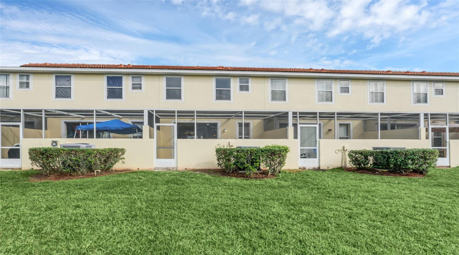 Kissimmee, Florida 34746, 3 Bedrooms Bedrooms, ,2 Bathroomsbathrooms,Residential,For Sale,Hemingway House,Mfro6173301