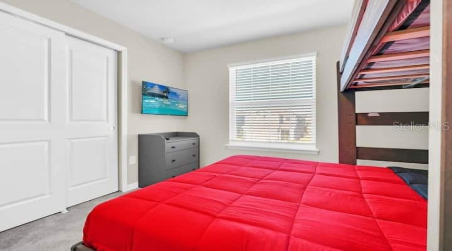 DAVENPORT, Florida 33897, 5 Bedrooms Bedrooms, ,4 BathroomsBathrooms,Residential,For Sale,LANA AVENUE,0,MFRO6283186