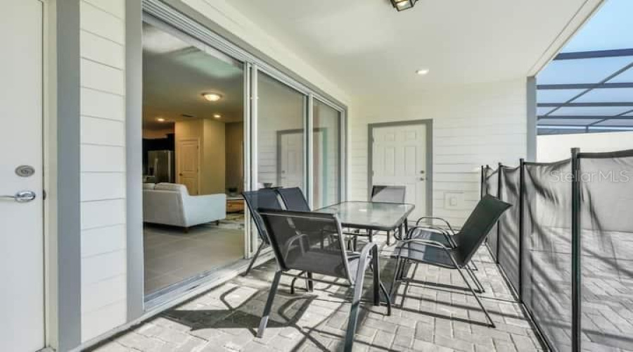 DAVENPORT, Florida 33897, 5 Bedrooms Bedrooms, ,4 BathroomsBathrooms,Residential,For Sale,LANA AVENUE,0,MFRO6283186