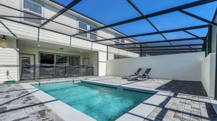 DAVENPORT, Florida 33897, 5 Bedrooms Bedrooms, ,4 BathroomsBathrooms,Residential,For Sale,LANA AVENUE,0,MFRO6283186