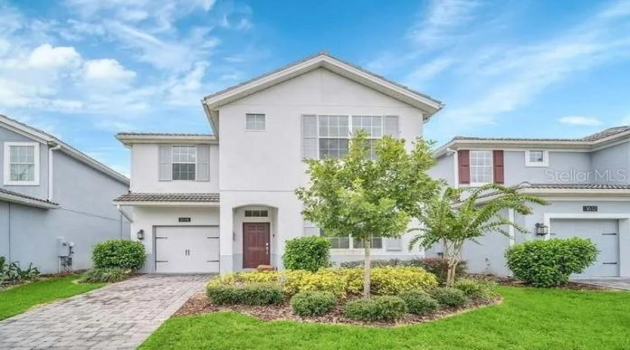 Davenport, Florida 33896, 6 Bedrooms Bedrooms, ,5 Bathroomsbathrooms,Residential,For Sale,Moon Valley,Mfrg5093225