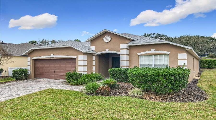 Davenport, Florida 33896, 4 Bedrooms Bedrooms, ,3 Bathroomsbathrooms,Residential,For Sale,Balmoral,Mfrg5093272