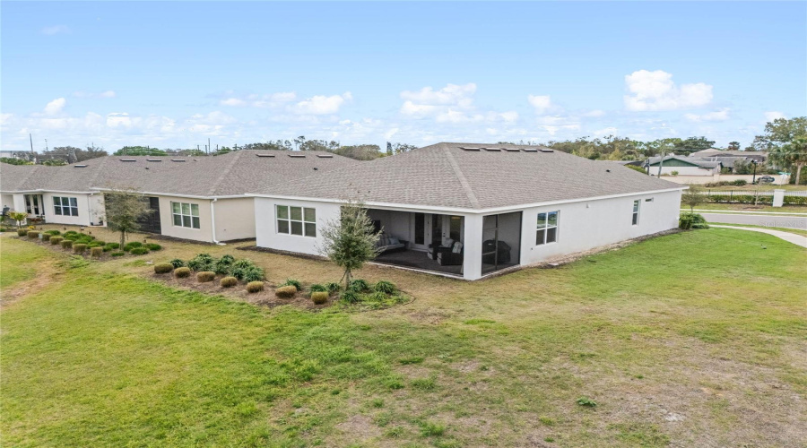 Kissimmee, Florida 34747, 3 Bedrooms Bedrooms, ,2 Bathroomsbathrooms,Residential,For Sale,Whitewood,Mfro6282821