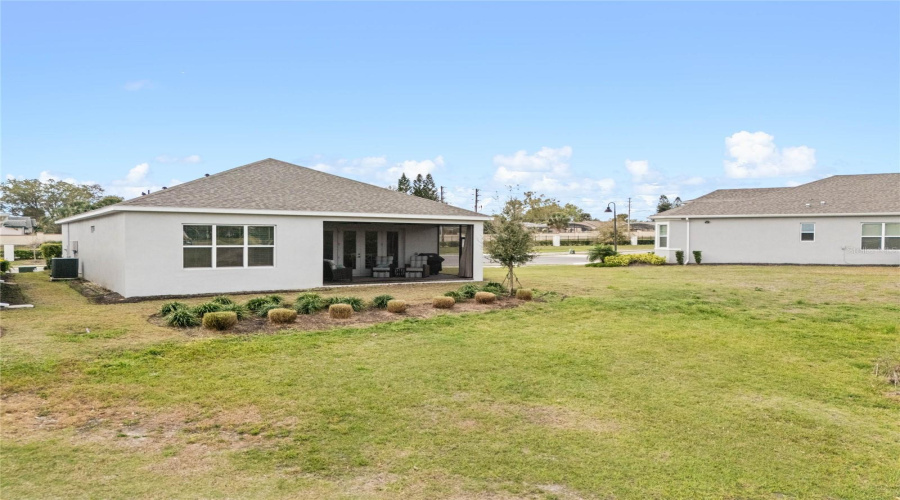 Kissimmee, Florida 34747, 3 Bedrooms Bedrooms, ,2 Bathroomsbathrooms,Residential,For Sale,Whitewood,Mfro6282821