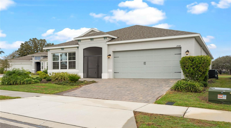 Kissimmee, Florida 34747, 3 Bedrooms Bedrooms, ,2 Bathroomsbathrooms,Residential,For Sale,Whitewood,Mfro6282821