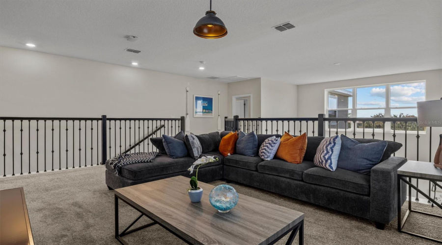Davenport, Florida 33896, 5 Bedrooms Bedrooms, ,5 Bathroomsbathrooms,Residential,For Sale,Whistling Straits,Mfrs5121174
