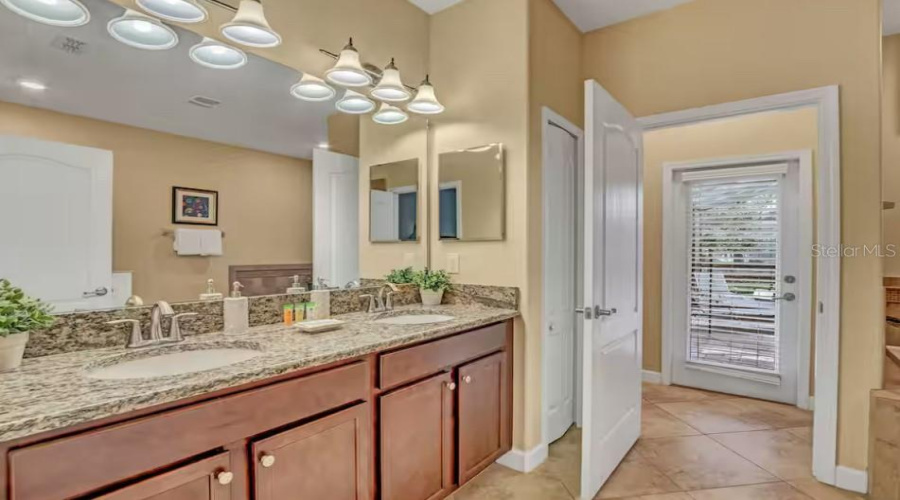 Davenport, Florida 33896, 8 Bedrooms Bedrooms, ,5 Bathroomsbathrooms,Residential,For Sale,Belle Terre,Mfro6282707