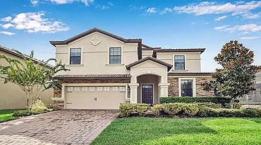 Davenport, Florida 33896, 8 Bedrooms Bedrooms, ,5 Bathroomsbathrooms,Residential,For Sale,Belle Terre,Mfro6282707