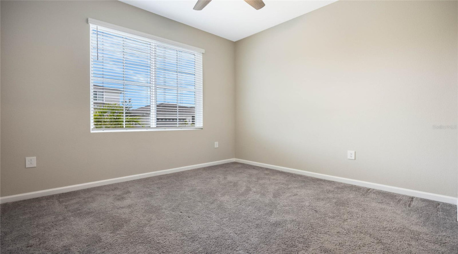 Davenport, Florida 33837, 5 Bedrooms Bedrooms, ,3 Bathroomsbathrooms,Residential,For Sale,Sugarwood,Mfrs5121228