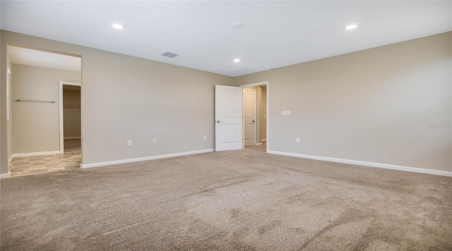 Davenport, Florida 33837, 5 Bedrooms Bedrooms, ,3 Bathroomsbathrooms,Residential,For Sale,Sugarwood,Mfrs5121228
