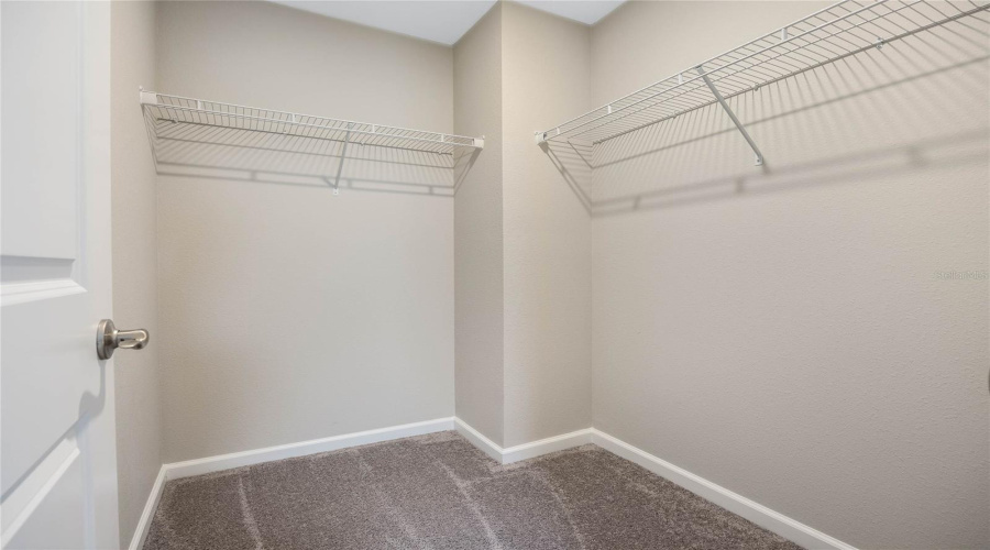 Davenport, Florida 33837, 5 Bedrooms Bedrooms, ,3 Bathroomsbathrooms,Residential,For Sale,Sugarwood,Mfrs5121228