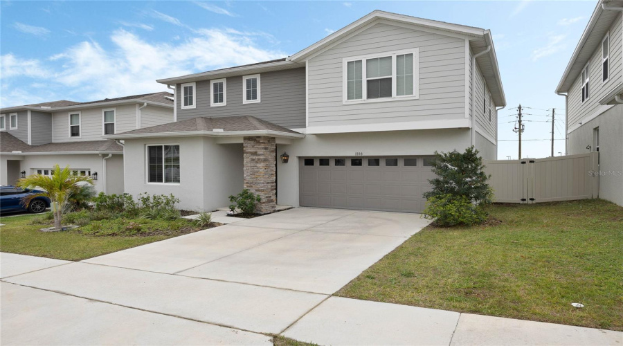 Davenport, Florida 33837, 5 Bedrooms Bedrooms, ,3 Bathroomsbathrooms,Residential,For Sale,Sugarwood,Mfrs5121228