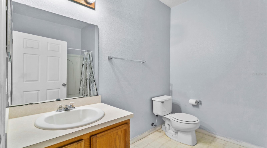 Davenport, Florida 33896, 4 Bedrooms Bedrooms, ,3 Bathroomsbathrooms,Residential,For Sale,Sand Ridge,Mfrs5121263