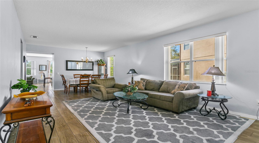Davenport, Florida 33896, 4 Bedrooms Bedrooms, ,3 Bathroomsbathrooms,Residential,For Sale,Sand Ridge,Mfrs5121263