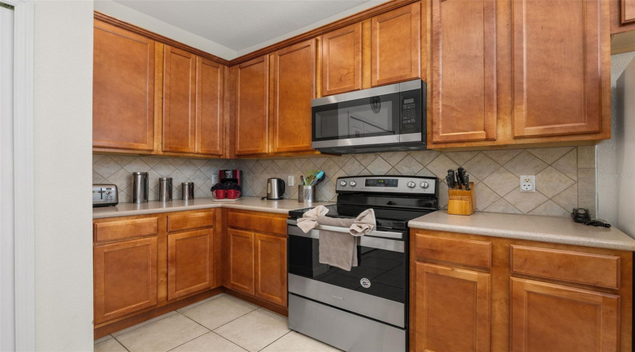 Stainless steel cooker and microwave