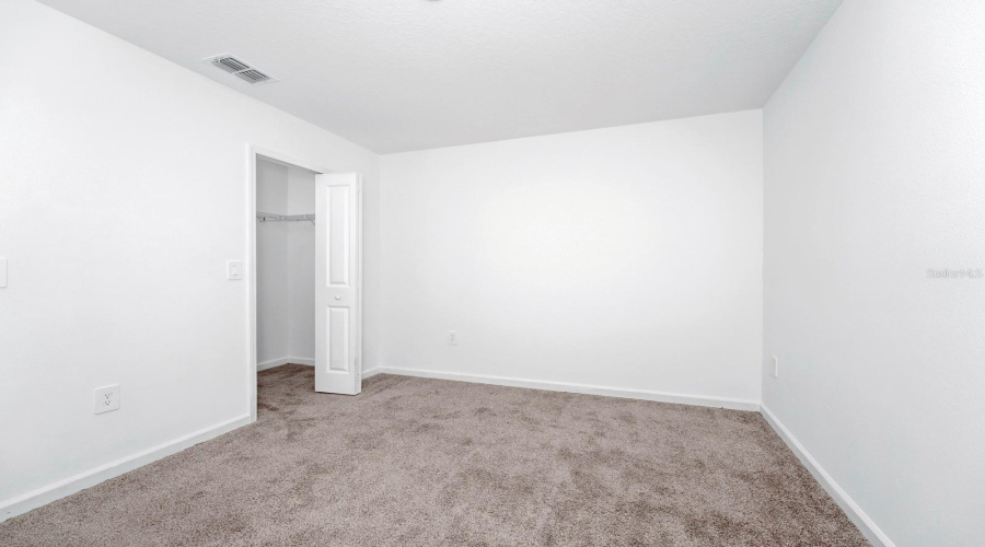 Davenport, Florida 33837, 6 Bedrooms Bedrooms, ,3 Bathroomsbathrooms,Residential,For Sale,Brave,Mfro6283629