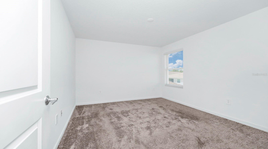 Davenport, Florida 33837, 6 Bedrooms Bedrooms, ,3 Bathroomsbathrooms,Residential,For Sale,Brave,Mfro6283629
