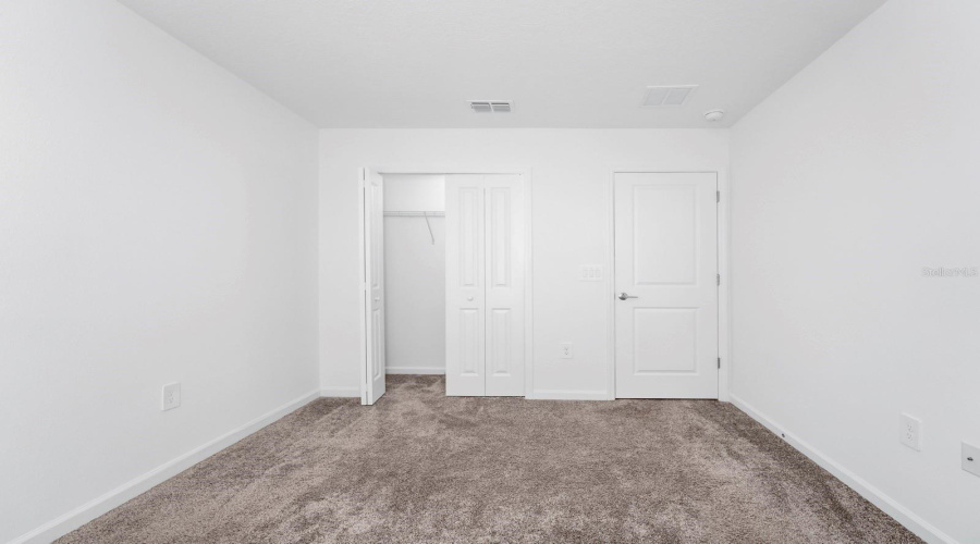 Davenport, Florida 33837, 6 Bedrooms Bedrooms, ,3 Bathroomsbathrooms,Residential,For Sale,Brave,Mfro6283629