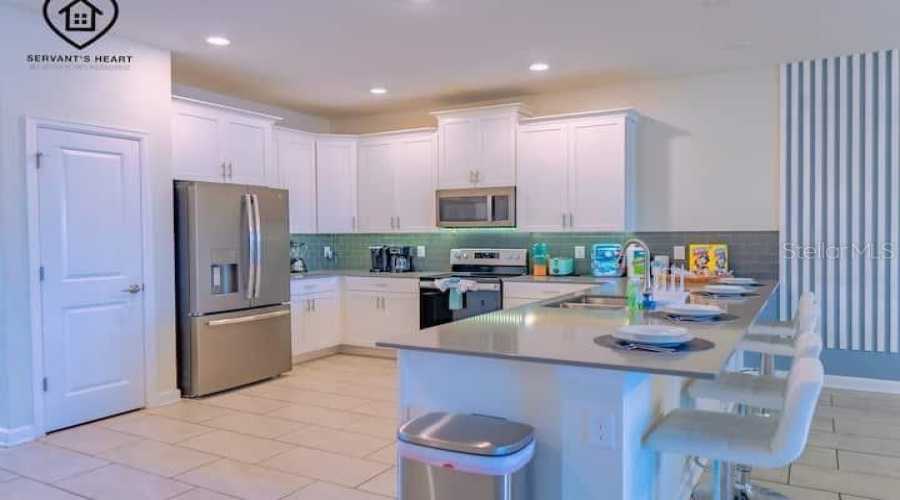 Kissimmee, Florida 34746, 8 Bedrooms Bedrooms, ,5 Bathroomsbathrooms,Residential,For Sale,Bookmark,Mfra4641805