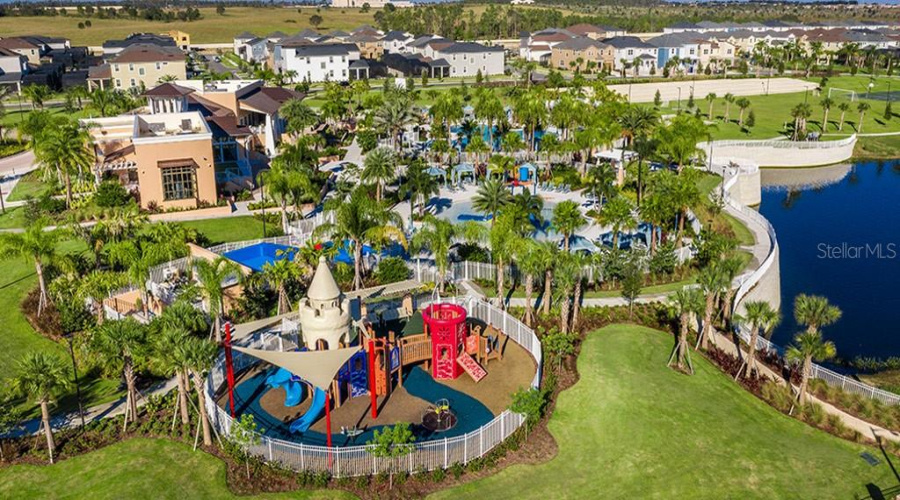 Kissimmee, Florida 34747, 6 Bedrooms Bedrooms, ,4 Bathroomsbathrooms,Residential,For Sale,Caroline Bay,Mfro6283644