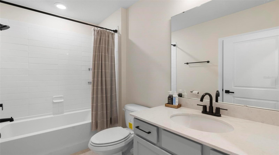 Kissimmee, Florida 34746, 4 Bedrooms Bedrooms, ,3 Bathroomsbathrooms,Residential,For Sale,Blue Hammock,Mfro6283526