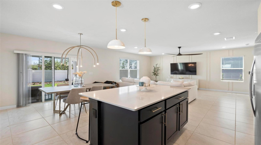 Kissimmee, Florida 34746, 4 Bedrooms Bedrooms, ,3 Bathroomsbathrooms,Residential,For Sale,Blue Hammock,Mfro6283526