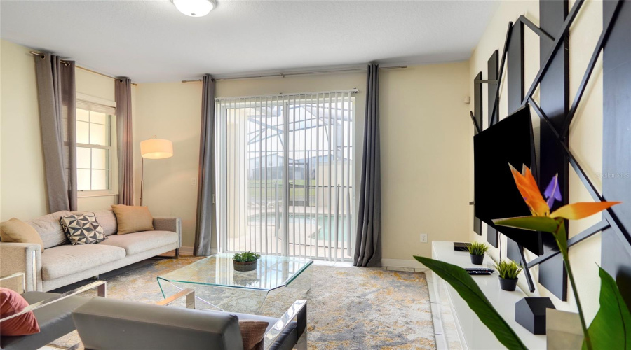 KISSIMMEE, Florida 34746, 4 Bedrooms Bedrooms, ,3 BathroomsBathrooms,Residential,For Sale,ROMEO,0,MFRO6283639
