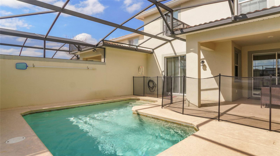 KISSIMMEE, Florida 34746, 4 Bedrooms Bedrooms, ,3 BathroomsBathrooms,Residential,For Sale,ROMEO,0,MFRO6283639