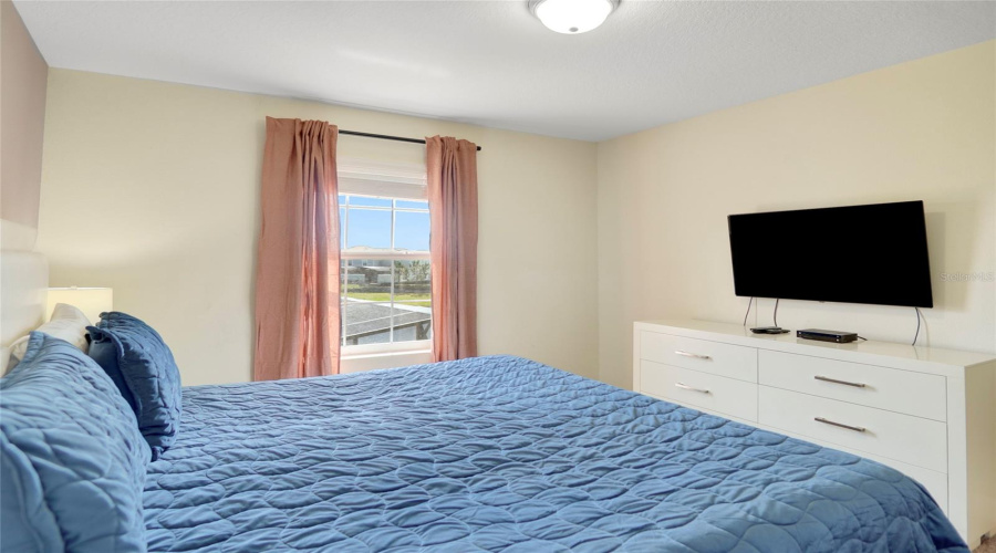 KISSIMMEE, Florida 34746, 4 Bedrooms Bedrooms, ,3 BathroomsBathrooms,Residential,For Sale,ROMEO,0,MFRO6283639