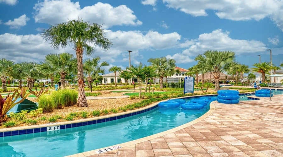 KISSIMMEE, Florida 34746, 4 Bedrooms Bedrooms, ,3 BathroomsBathrooms,Residential,For Sale,ROMEO,0,MFRO6283639