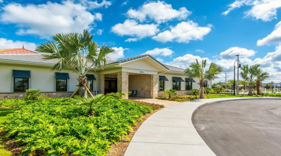 KISSIMMEE, Florida 34746, 4 Bedrooms Bedrooms, ,3 BathroomsBathrooms,Residential,For Sale,ROMEO,0,MFRO6283639