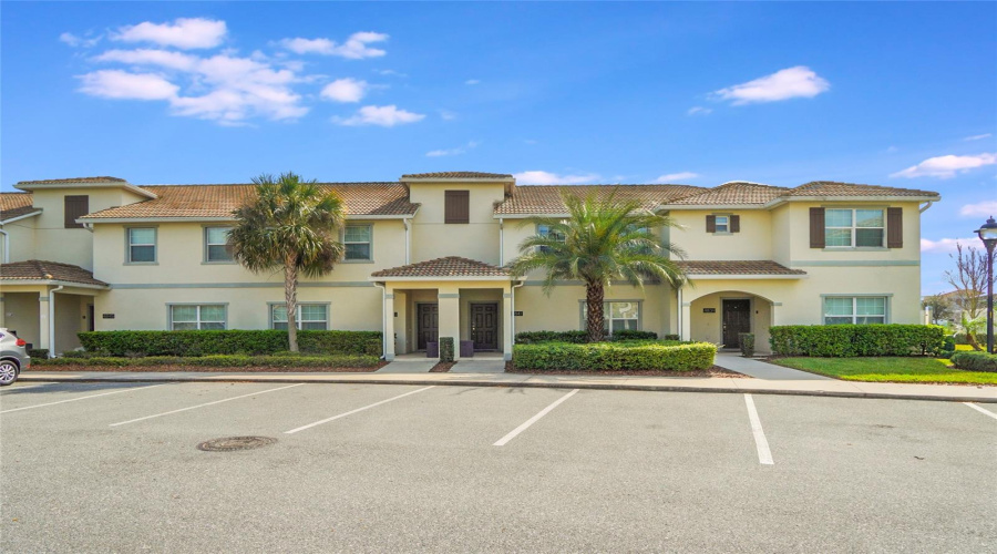 KISSIMMEE, Florida 34746, 4 Bedrooms Bedrooms, ,3 BathroomsBathrooms,Residential,For Sale,ROMEO,0,MFRO6283639