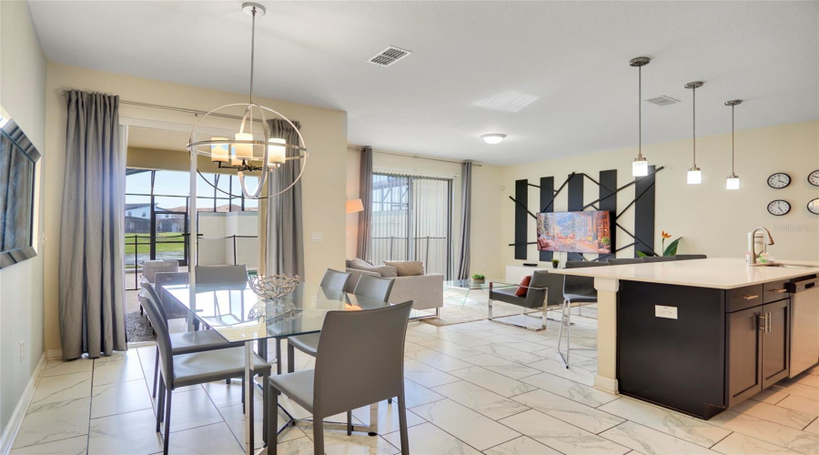 KISSIMMEE, Florida 34746, 4 Bedrooms Bedrooms, ,3 BathroomsBathrooms,Residential,For Sale,ROMEO,0,MFRO6283639