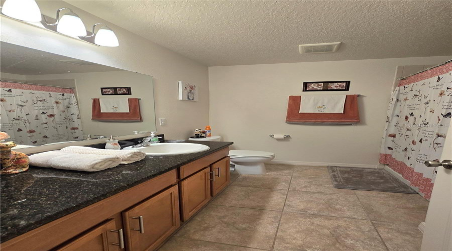 KISSIMMEE, Florida 34746, 4 Bedrooms Bedrooms, ,3 BathroomsBathrooms,Residential,For Sale,CASA DEL REY,0,MFRO6283558