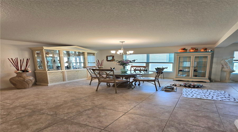 KISSIMMEE, Florida 34746, 4 Bedrooms Bedrooms, ,3 BathroomsBathrooms,Residential,For Sale,CASA DEL REY,0,MFRO6283558