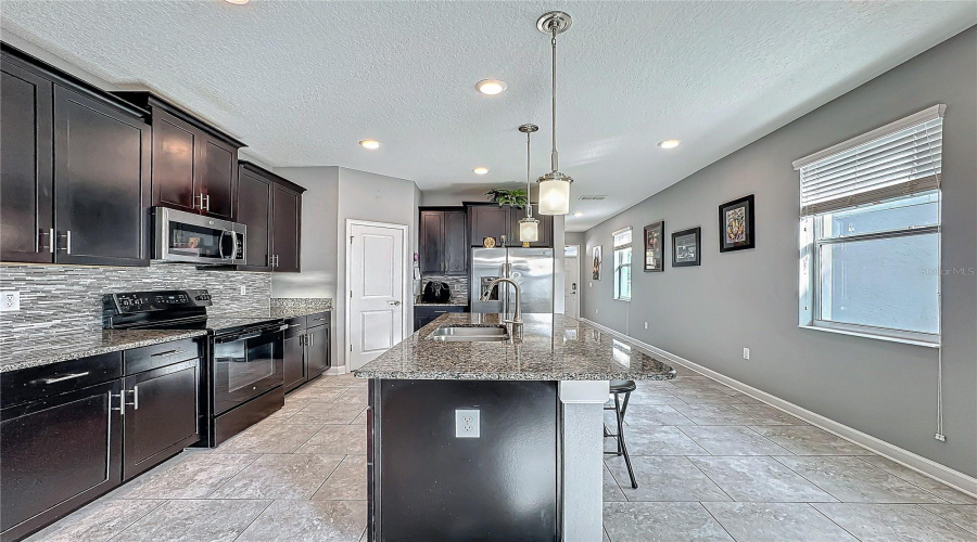 Kissimmee, Florida 34746, 3 Bedrooms Bedrooms, ,2 Bathroomsbathrooms,Residential,For Sale,Prelude,Mfro6283742