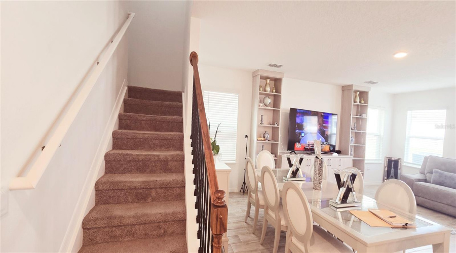 DAVENPORT, Florida 33837, 5 Bedrooms Bedrooms, ,3 BathroomsBathrooms,Residential,For Sale,TAFT,0,MFRO6283517
