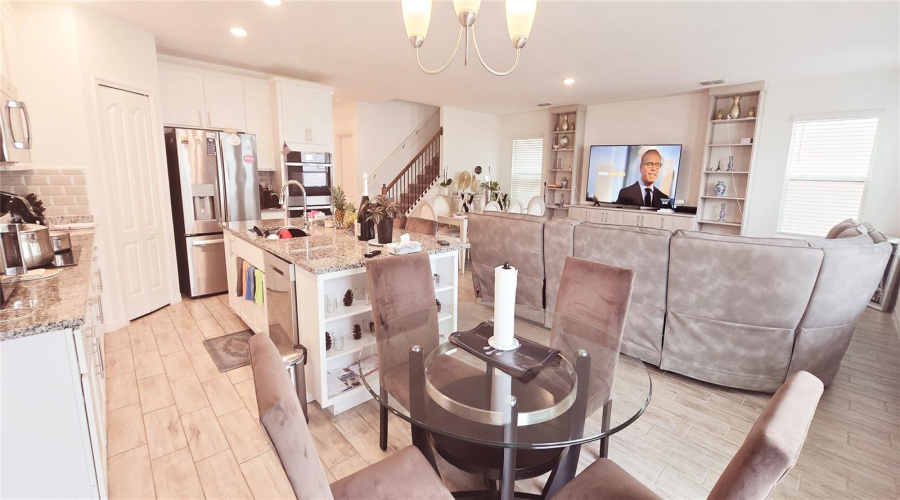 DAVENPORT, Florida 33837, 5 Bedrooms Bedrooms, ,3 BathroomsBathrooms,Residential,For Sale,TAFT,0,MFRO6283517