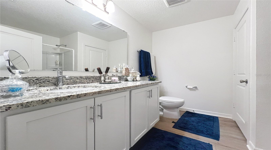 DAVENPORT, Florida 33896, 4 Bedrooms Bedrooms, ,2 BathroomsBathrooms,Residential,For Sale,VENICE,0,MFRS5121170