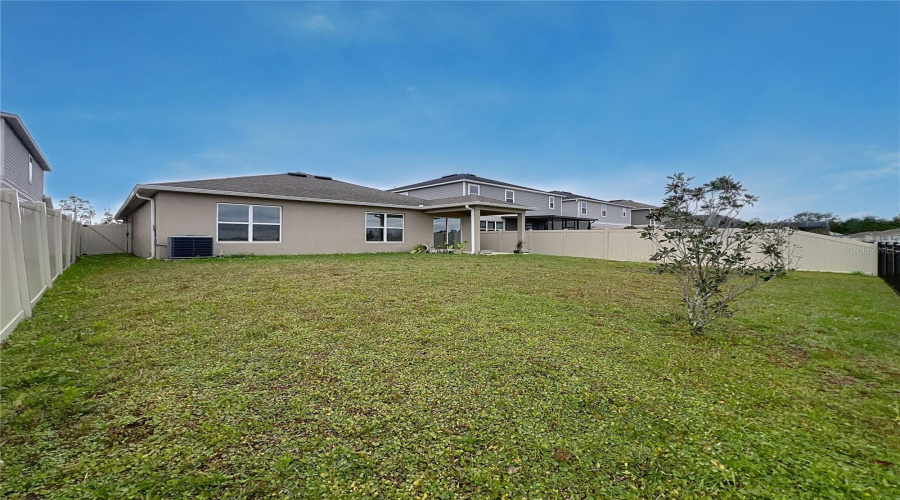 DAVENPORT, Florida 33896, 4 Bedrooms Bedrooms, ,2 BathroomsBathrooms,Residential,For Sale,VENICE,0,MFRS5121170