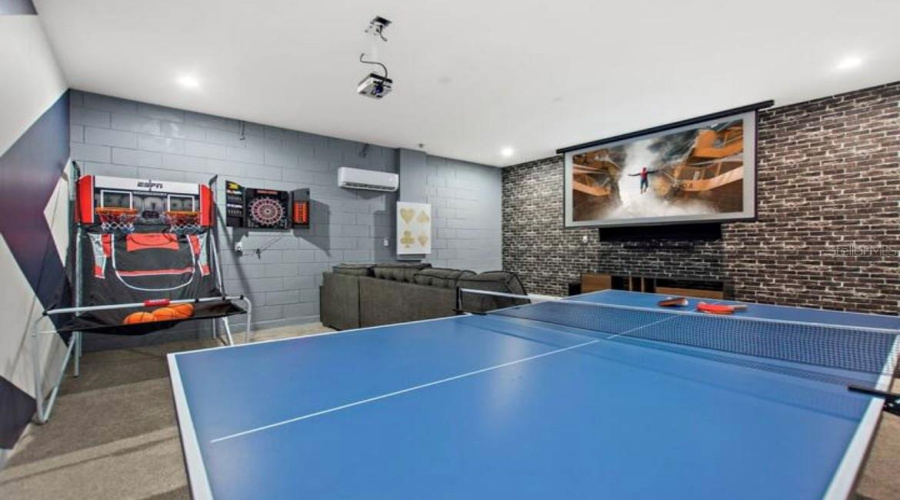 KISSIMMEE, Florida 34746, 8 Bedrooms Bedrooms, ,7 BathroomsBathrooms,Residential,For Sale,SHIVA,0,MFRS5116220