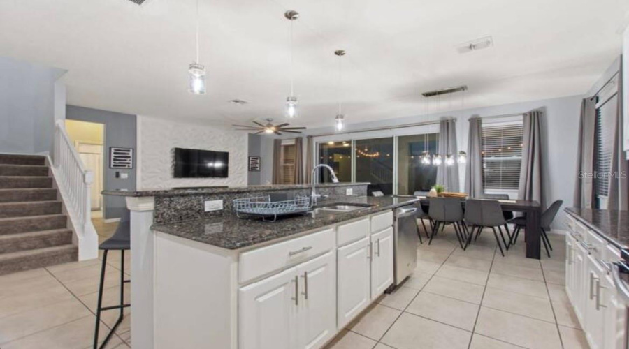 KISSIMMEE, Florida 34746, 8 Bedrooms Bedrooms, ,7 BathroomsBathrooms,Residential,For Sale,SHIVA,0,MFRS5116220