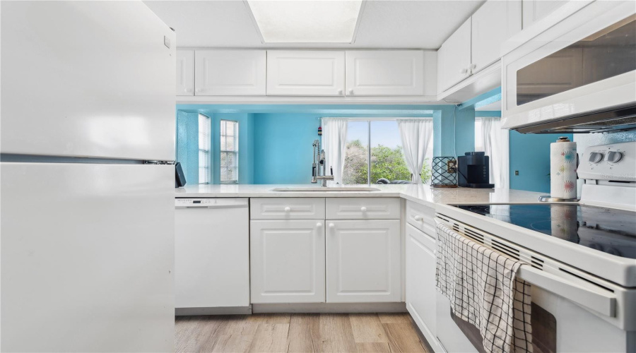 DAVENPORT, Florida 33897, 3 Bedrooms Bedrooms, ,3 BathroomsBathrooms,Residential,For Sale,COCO PLUM,0,MFRO6282113