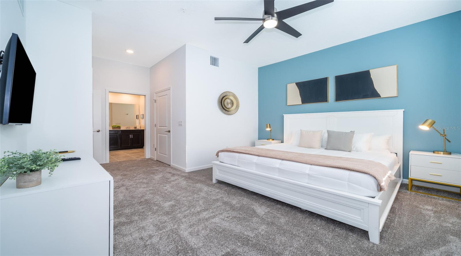 DAVENPORT, Florida 33896, 2 Bedrooms Bedrooms, ,2 BathroomsBathrooms,Residential,For Sale,SPLASH SHOT,0,MFRO6232485