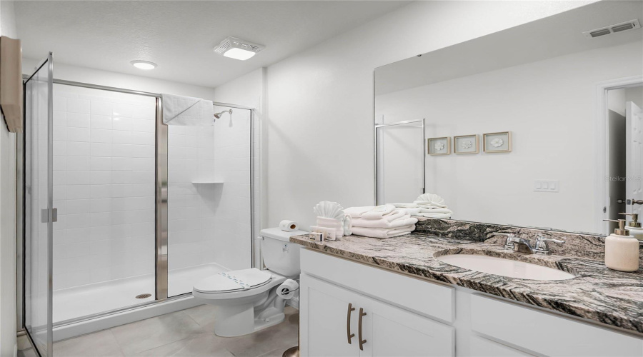KISSIMMEE, Florida 34747, 5 Bedrooms Bedrooms, ,4 BathroomsBathrooms,Residential,For Sale,TROPICAL PALMS,0,MFRS5121304