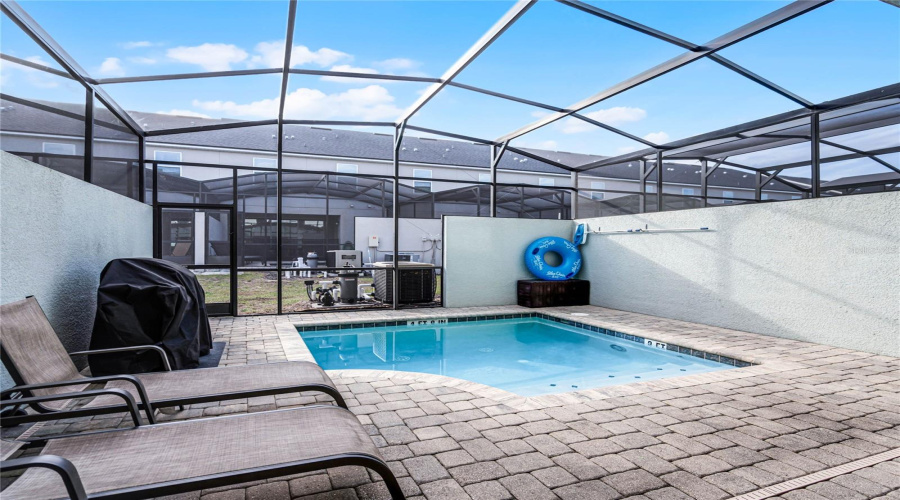 KISSIMMEE, Florida 34747, 5 Bedrooms Bedrooms, ,4 BathroomsBathrooms,Residential,For Sale,TROPICAL PALMS,0,MFRS5121304